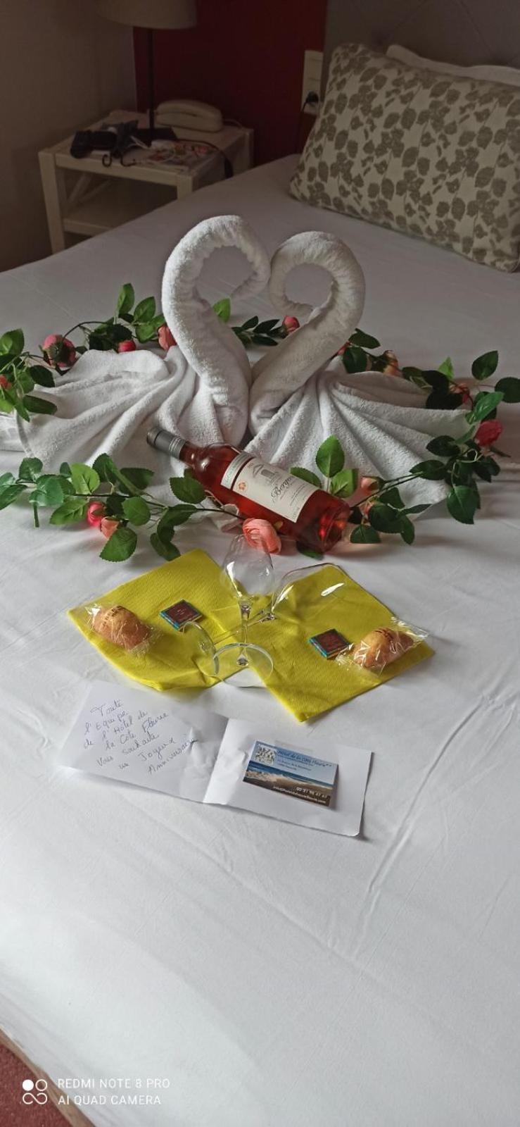Hotel De La Cote Fleurie Довил Екстериор снимка